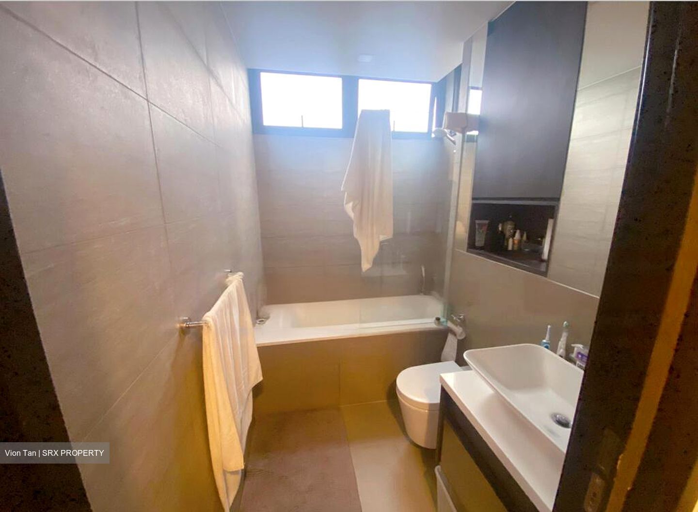Three 11 (D20), Apartment #559608771